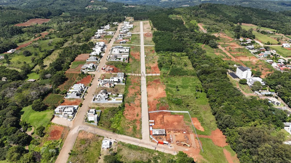 Residencial da Montanha ll em Dois Irmãos