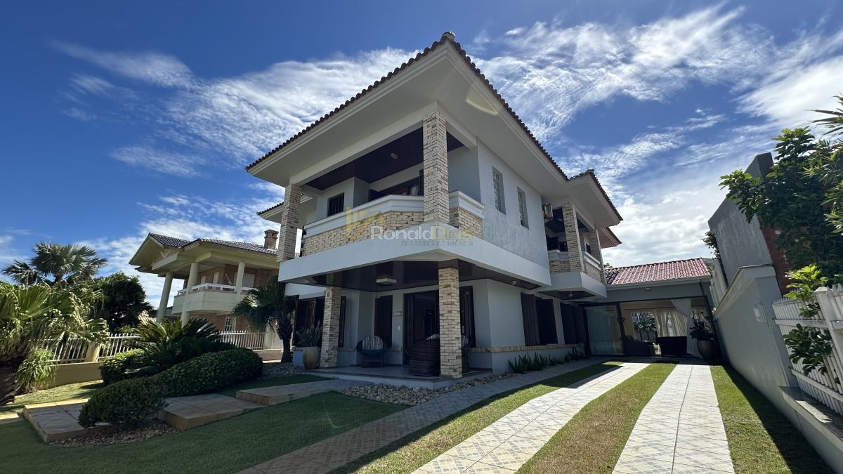 Sobrado em Atlântida / Xangri-Lá